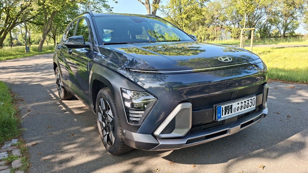 Hyundai KONA 7.800 km 28.500 &euro; Heide 25746