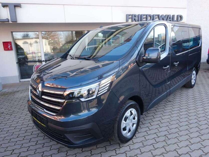 Renault Trafic 25.990 km 32.990 € Dresden 01217