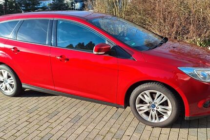 Ford Focus 92.000 km 4.750 &euro; Lichtenfels 96215