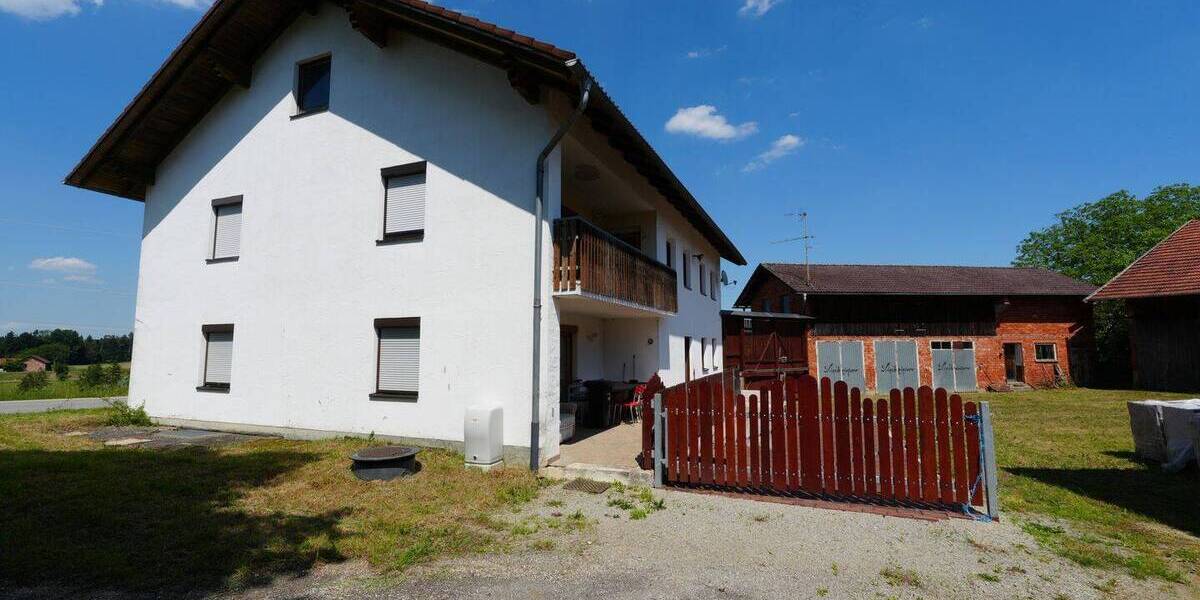 Bauernhaus, Landhaus Simbach a.Inn Hof - 9 Zimmer, 233 m&sup2;, 595.000&euro; | Angebot:26817141
