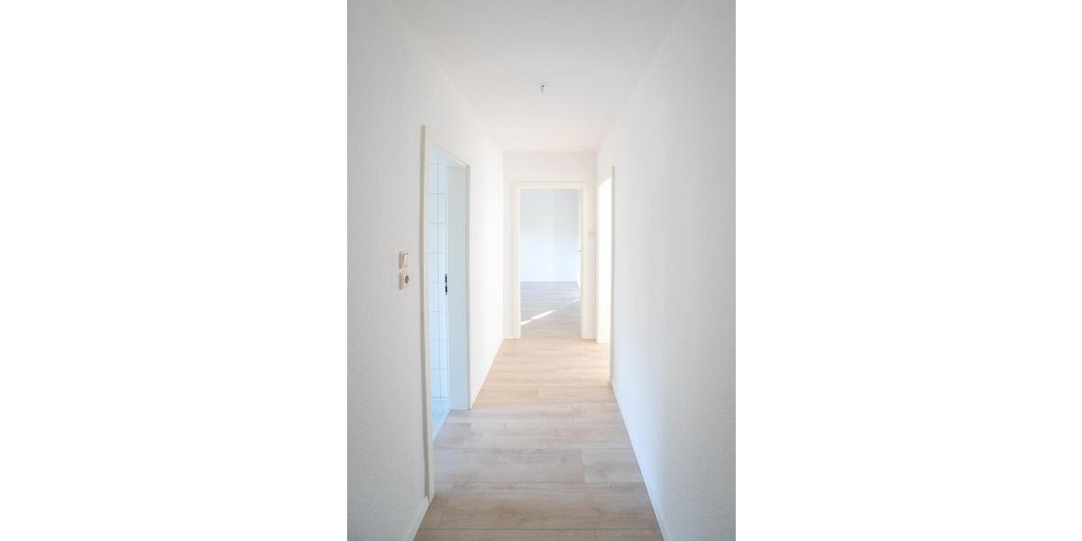 Etagenwohnung Möckern - 4 Zimmer, 100 m&sup2;, 700&euro; | Angebot:24750565