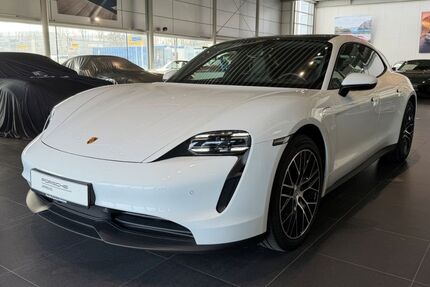 Porsche Taycan 48.000 km 63.800 &euro; Bielefeld 33719