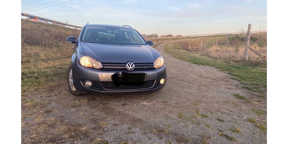 VW Golf 203.000 km 5.500 &euro; Redefin 19230