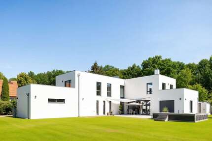Haus Brieselang - 7.5 Zimmer, 332 m&sup2;, 1.249.000&euro; | Angebot:27153243