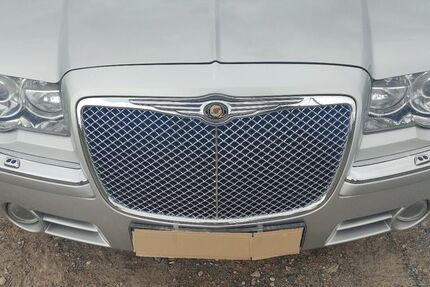 Chrysler 300C 59.000 km 15.900 &euro; Münster (Hessen) 64839