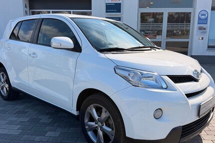 Toyota Urban Cruiser 68.636 km 8.490 &euro; Heidenau 01809