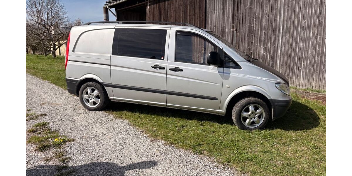 Mercedes-Benz Vito 215.000 km 6.500 &euro; Schwäbisch Hall 74523