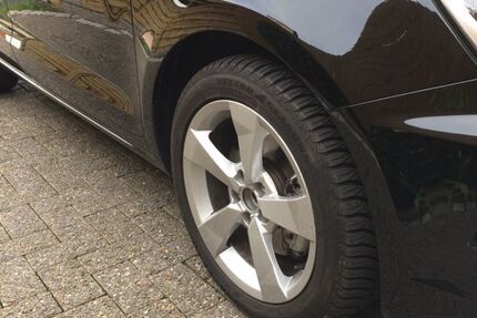 Audi A1 81.000 km 12.100 &euro; Hameln 31789