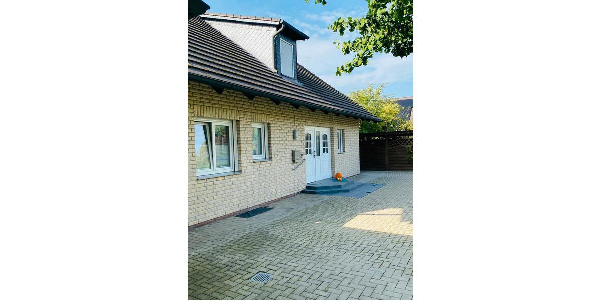 Einfamilienhaus Lengede - 7 Zimmer, 143 m&sup2;, 395.000&euro; | Angebot:25360624