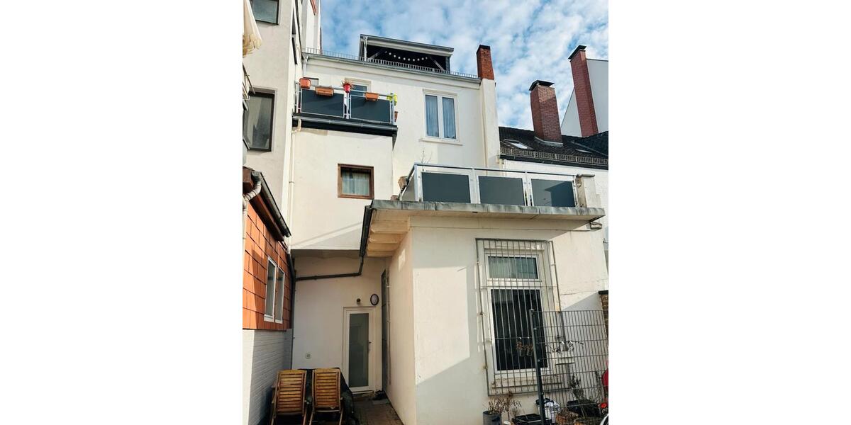 Mehrfamilienhaus, Wohnhaus Bremen Neustadt - 6 Zimmer, 212 m&sup2;, 590.000&euro; | Angebot:26035516
