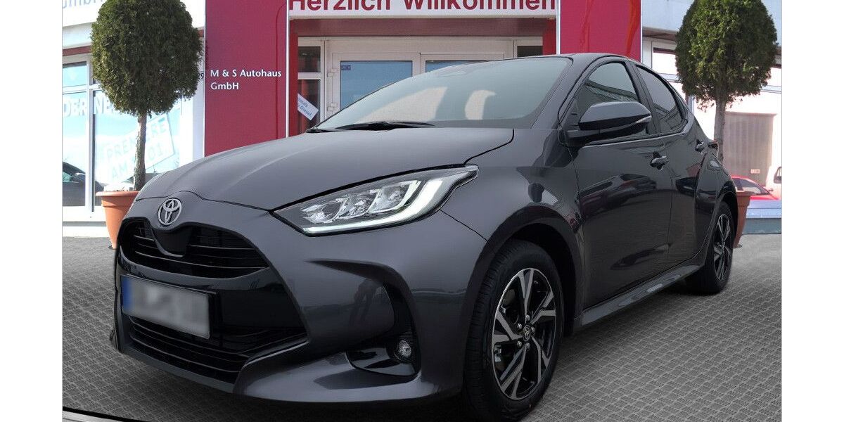 Toyota Yaris 9.870 km 25.920 &euro; Stendal 39576