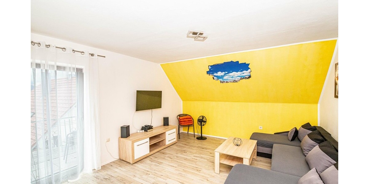 Vielseitiges Mehrfamilienhaus in Furth im Wald - Mehrfamilienhaus, Wohnhaus Furth im Wald | Angebot:27315678