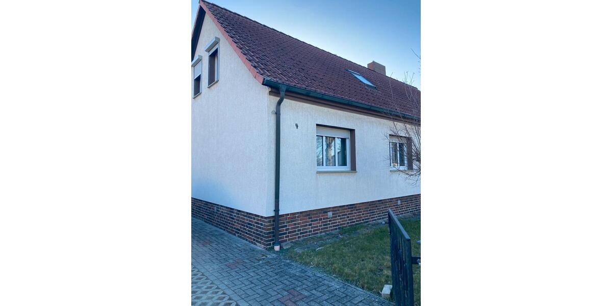 Doppelhaushälfte Doberlug-Kirchhain Kirchhain - 3 Zimmer, 100 m&sup2;, 150.000&euro; | Angebot:26102160