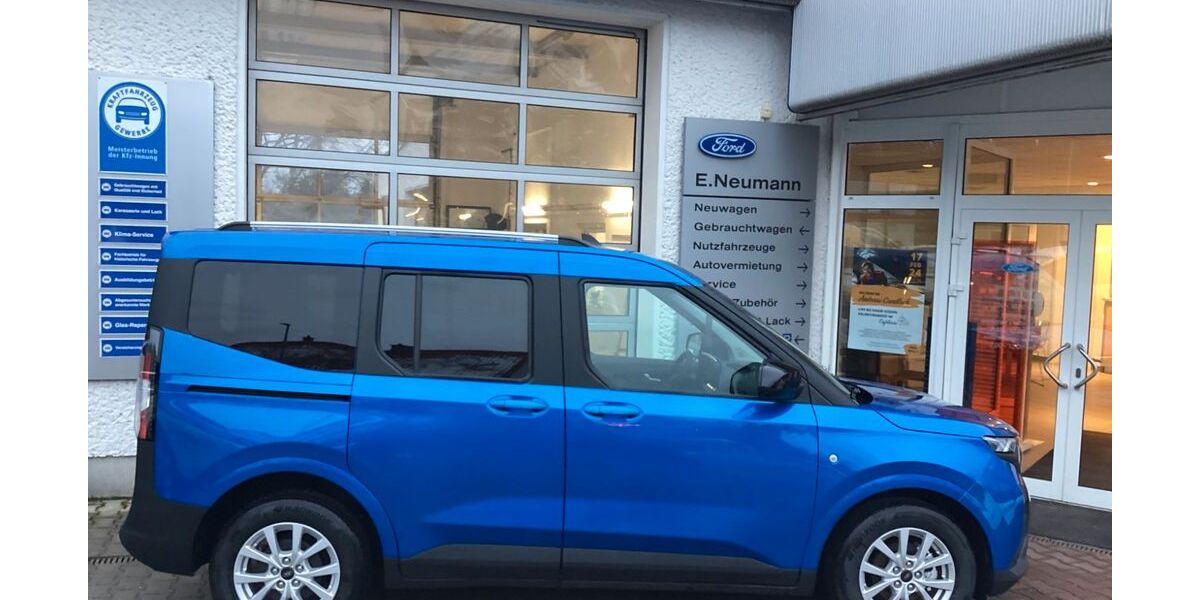 Ford Tourneo Courier 28.000 km 21.500 &euro; Spremberg (bei Cottbus) 03130