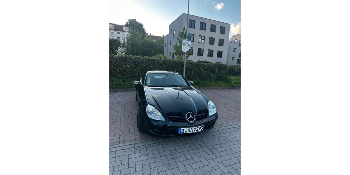 Mercedes-Benz SLK 200 227.000 km 7.770 &euro; Berlin 13086