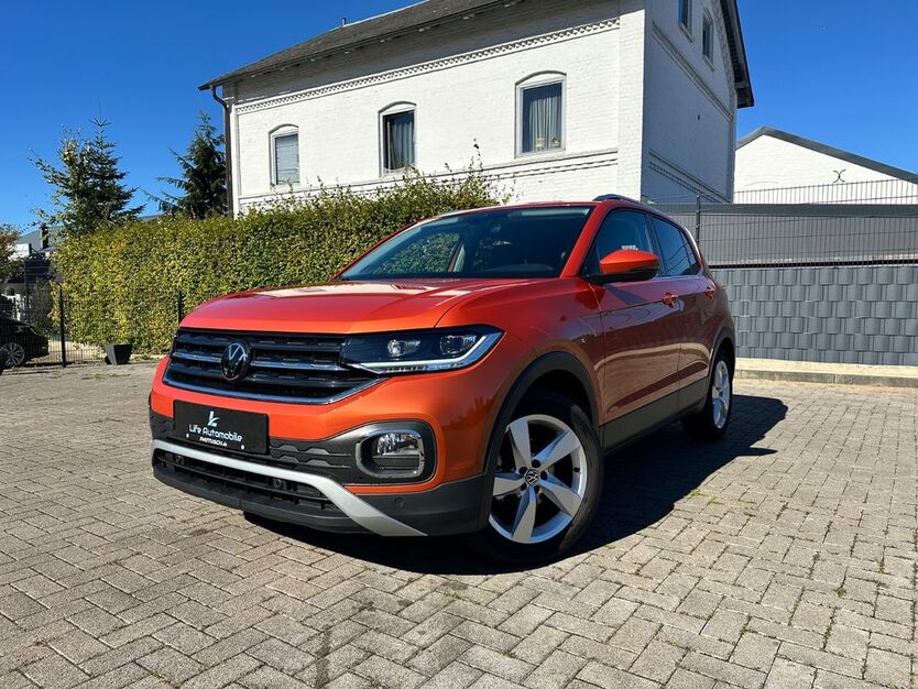 VW T-Cross 9.989 km 22.499 € Pinneberg 25421