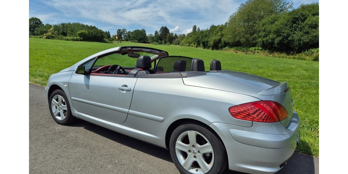 Peugeot 307 CC 220.000 km 2.850 &euro; Bad Homburg 