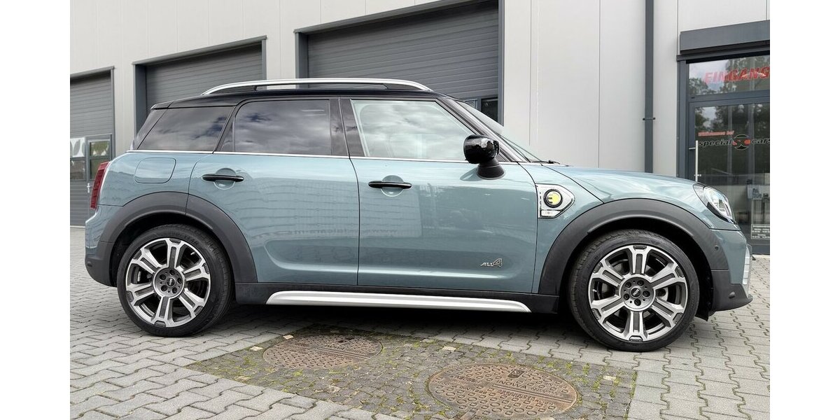 Mini Cooper Countryman All4 Cooper SE / All4 / PANO 58.000 km 24.990 &euro; Mönchengladbach 41066