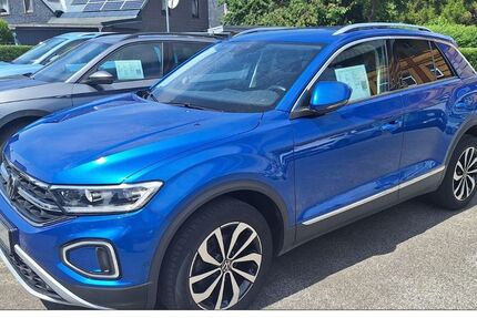 VW T-Roc 52.789 km 19.990 &euro; Neuhaus/Rwg i. Thüringen 98724