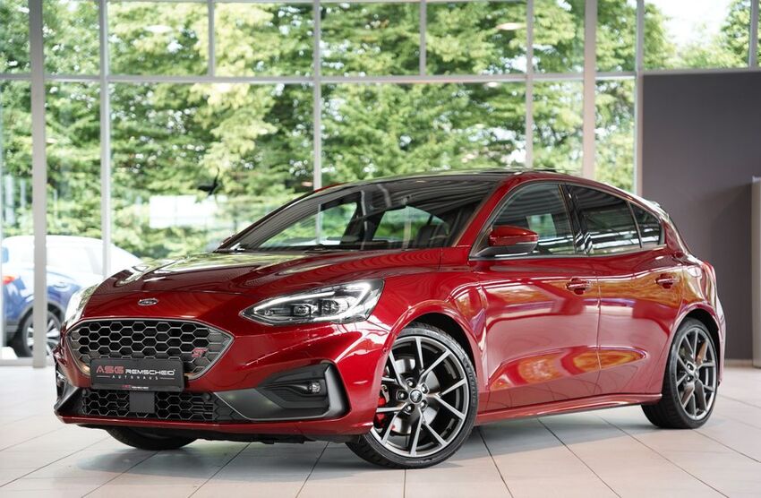Ford Focus 65.000 km 24.750 € Remscheid/NRW 42855