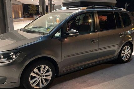VW Touran 145.000 km 7.150 &euro; Bad Neuenahr-Ahrweiler 53474