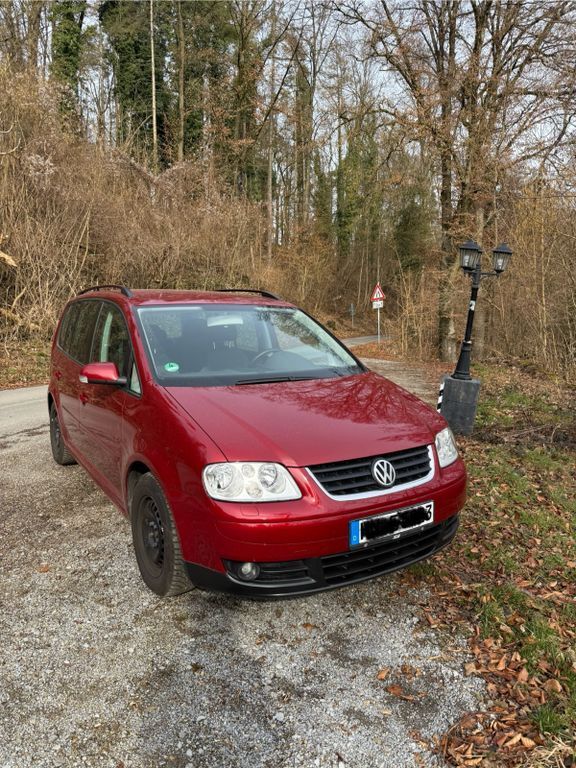 VW Touran 155.000 km 4.999 € Heilbronn 74078