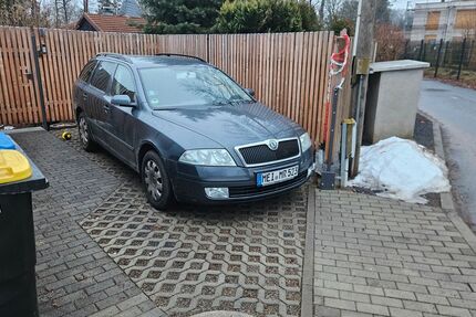 Skoda Octavia 189.000 km 2.000 &euro; Radebeul 01445