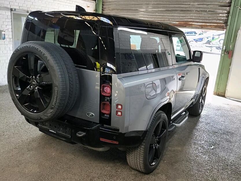 Defender