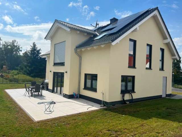 Haus zum Kaufen in Lich 698.000 € 180 m² 6 zimmer