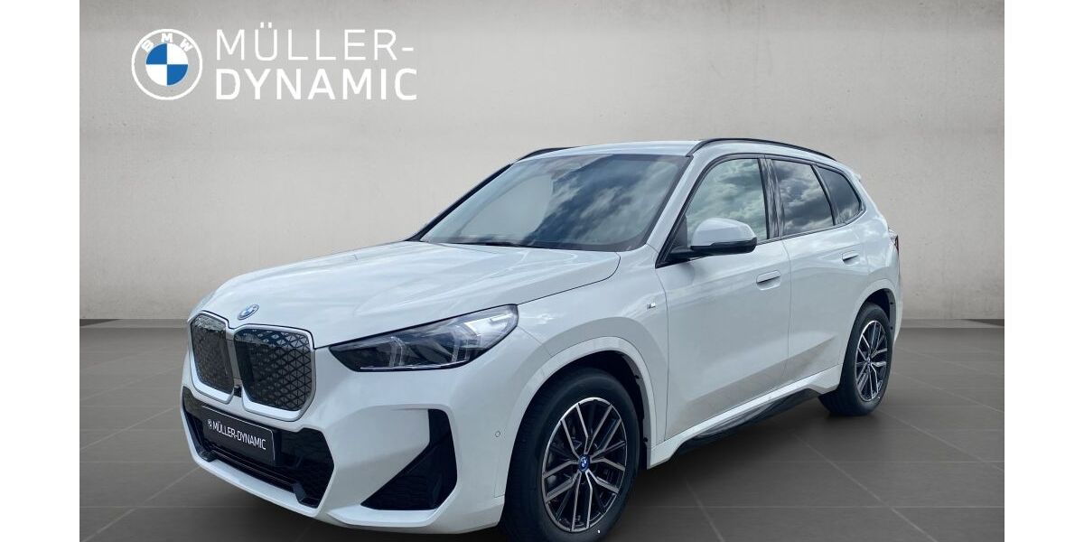 BMW iX1 11.286 km 47.910 &euro; Lebach 66822