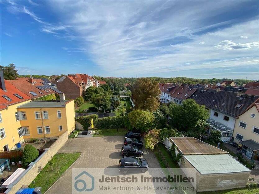 Sehr schöne Dachgeschoßwohnung im Zentrum Merseburgs zu verkaufen