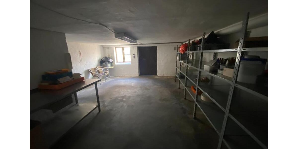 Zentrale Gewerbefläche 70 m² in Rosdorf zimmer