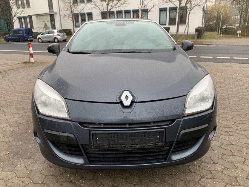 Renault Megane 41.964 km 8.799 € Mainz-Kastel 55252
