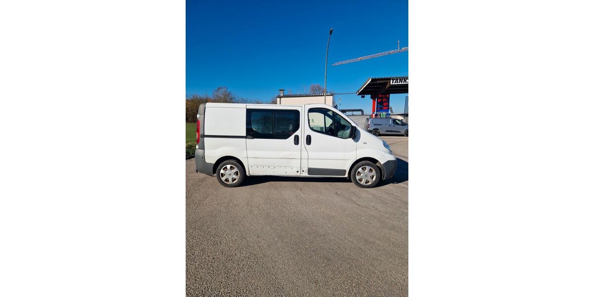 Renault Trafic 142.000 km 4.245 &euro; Gemmingen 75050