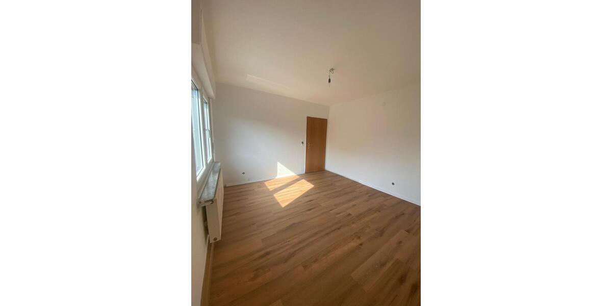 Erdgeschoßwohnung Werdohl - 2 Zimmer, 56 m&sup2;, 425&euro; | Angebot:26632428