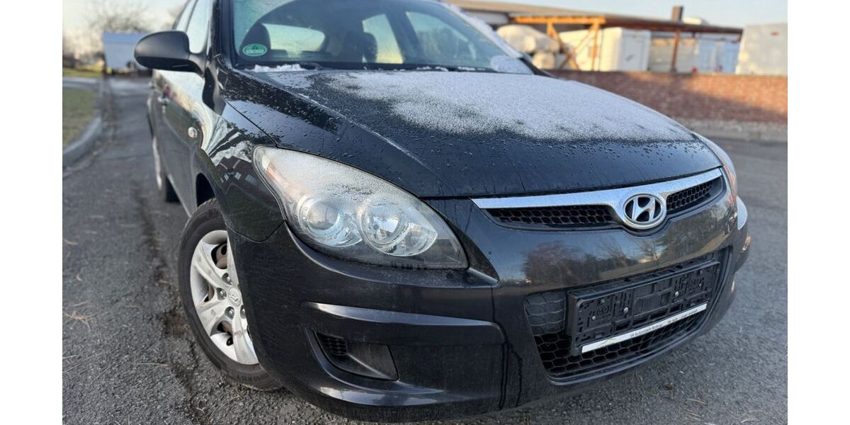 Hyundai i30 200.000 km 1.690 &euro; Beckum 59269