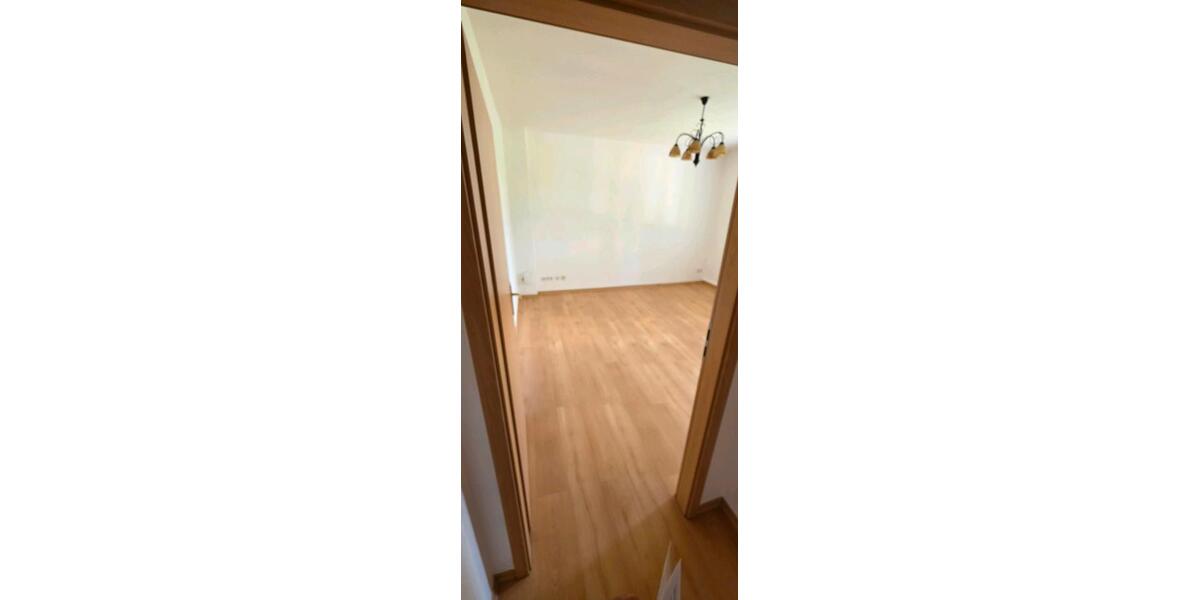 Etagenwohnung Finsterwalde - 2 Zimmer, 54 m&sup2;, 700&euro; | Angebot:27633271