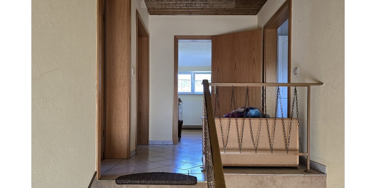 Gepflegtes Einfamilienhaus im Zentrum von Schmelz zum Kauf - Reihenendhaus Schmelz / Außen Außen | Angebot:27010418