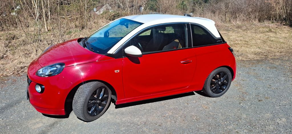 Opel Adam 71.000 km 9.990 &euro; Arzberg, Oberfr 95659