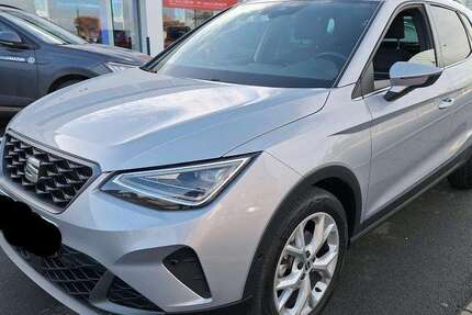 Seat Arona 28.077 km 18.985 &euro; Uetersen bei Hamburg 25436