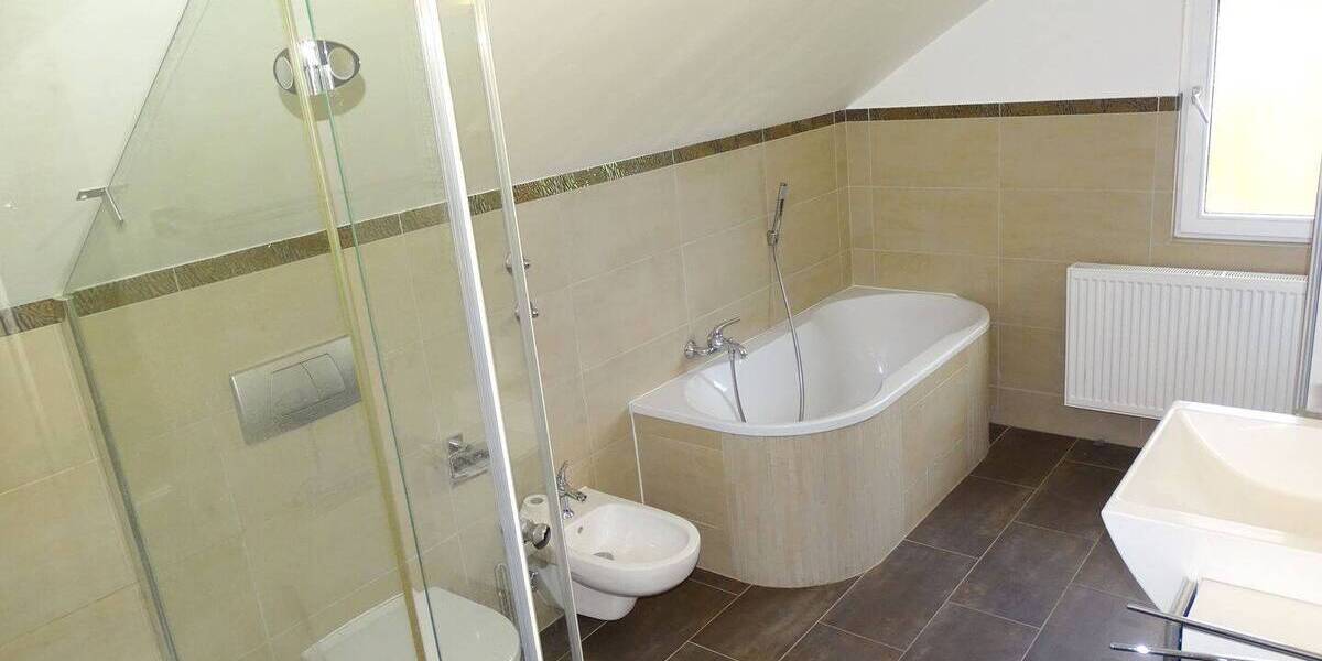 Mehrfamilienhaus, Wohnhaus Bad Säckingen Rippolingen - 9 Zimmer, 298 m&sup2;, 550.000&euro; | Angebot:25679666