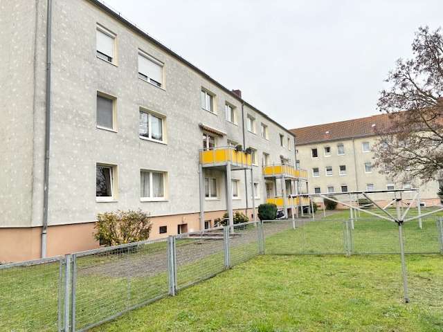 Etagenwohnung Weißenfels - 3 Zimmer, 66 m&sup2;, 68.000&euro; | Angebot:26268441