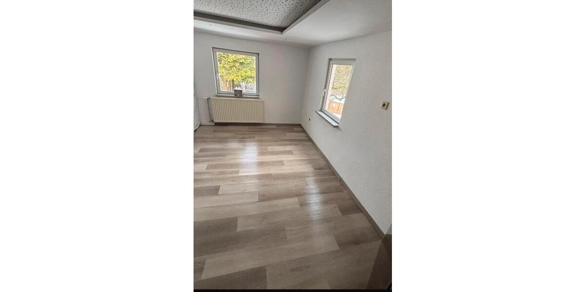 Etagenwohnung Kaltennordheim - 3 Zimmer, 96 m&sup2;, 650&euro; | Angebot:24691981