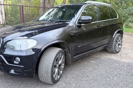 BMW X5 230.000 km 5.500 &euro; Essen 45128