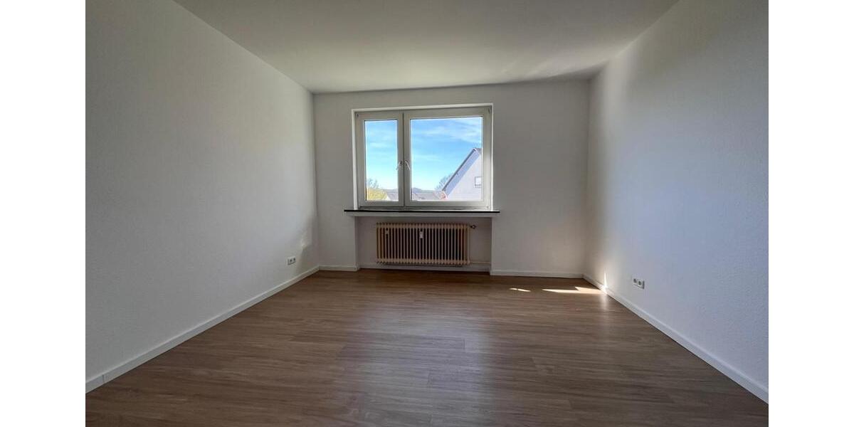 Etagenwohnung Siegen - 3 Zimmer, 64 m&sup2;, 510&euro; | Angebot:26551647