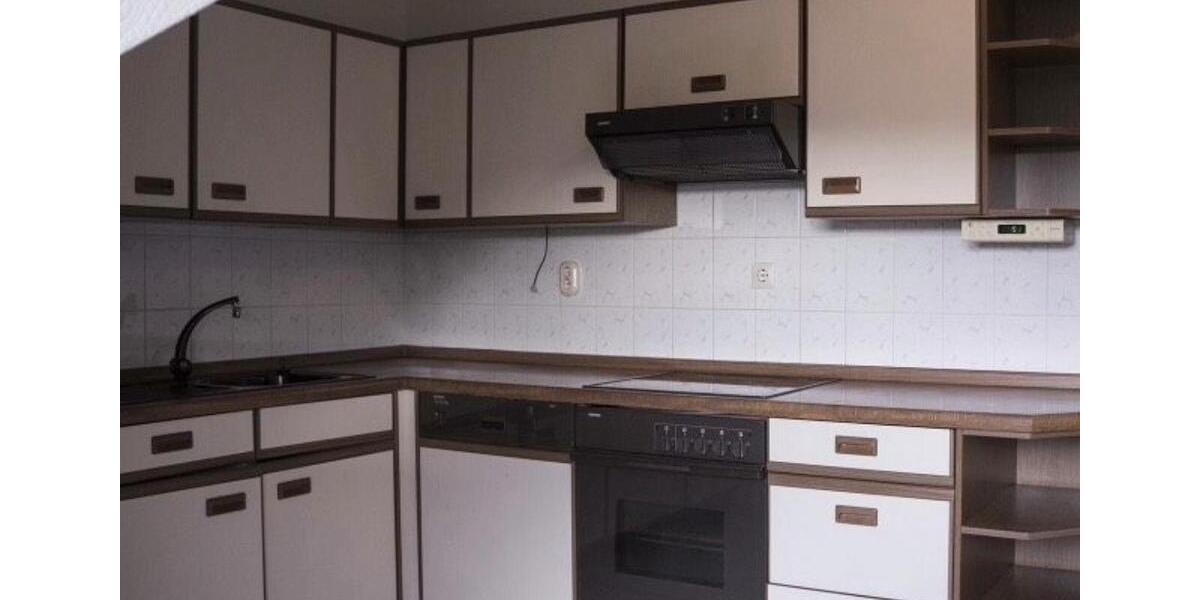 Dachgeschoßwohnung Wiesbaden Klarenthal - 4 Zimmer, 85 m&sup2;, 299.000&euro; | Angebot:25047580