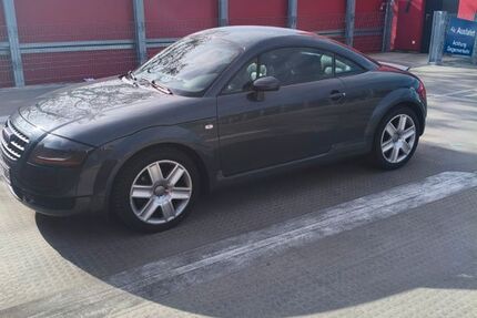 Audi TT 200.100 km 4.600 &euro; Gelsenkirchen 45896