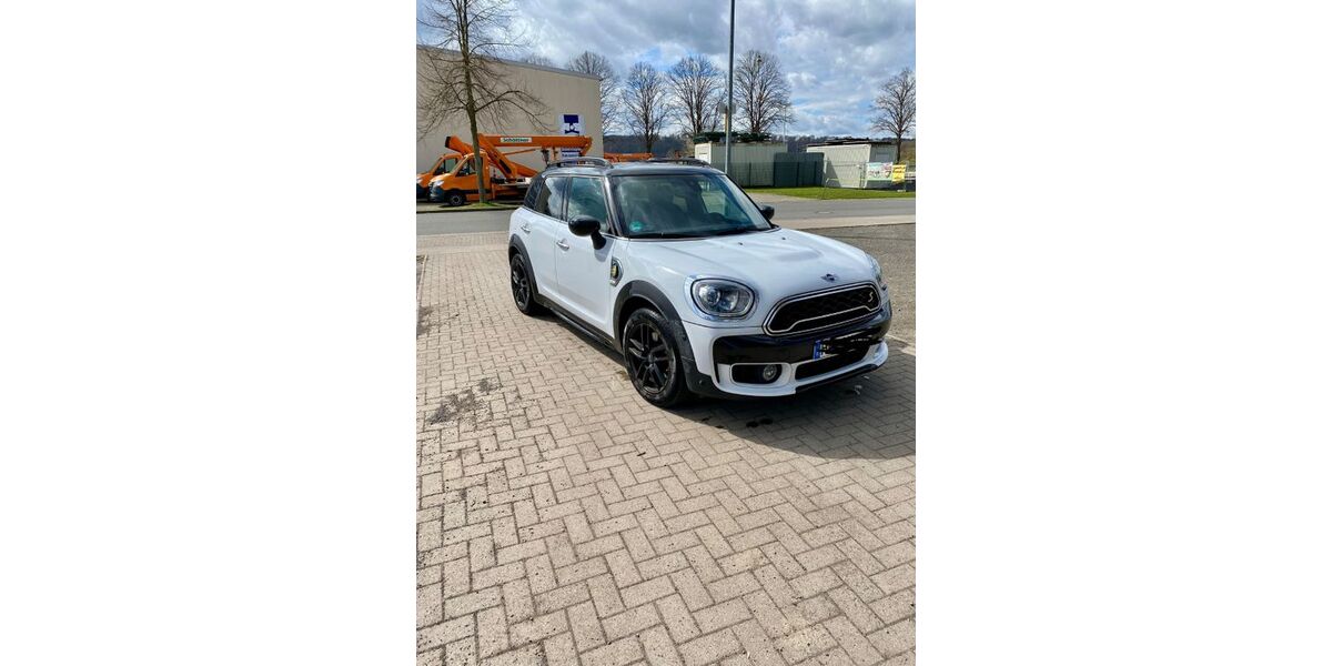 Mini Countryman SE (Cooper) 43.000 km 22.100 &euro; Hameln 31787