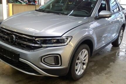 VW T-Roc 31.400 km 26.914 &euro; Lauda-Königshofen 97922