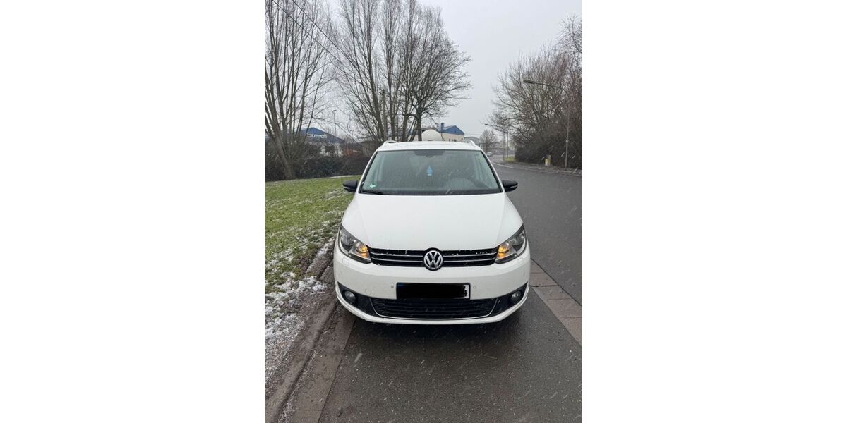 VW Touran 239.000 km 5.200 &euro; Pößneck 07381